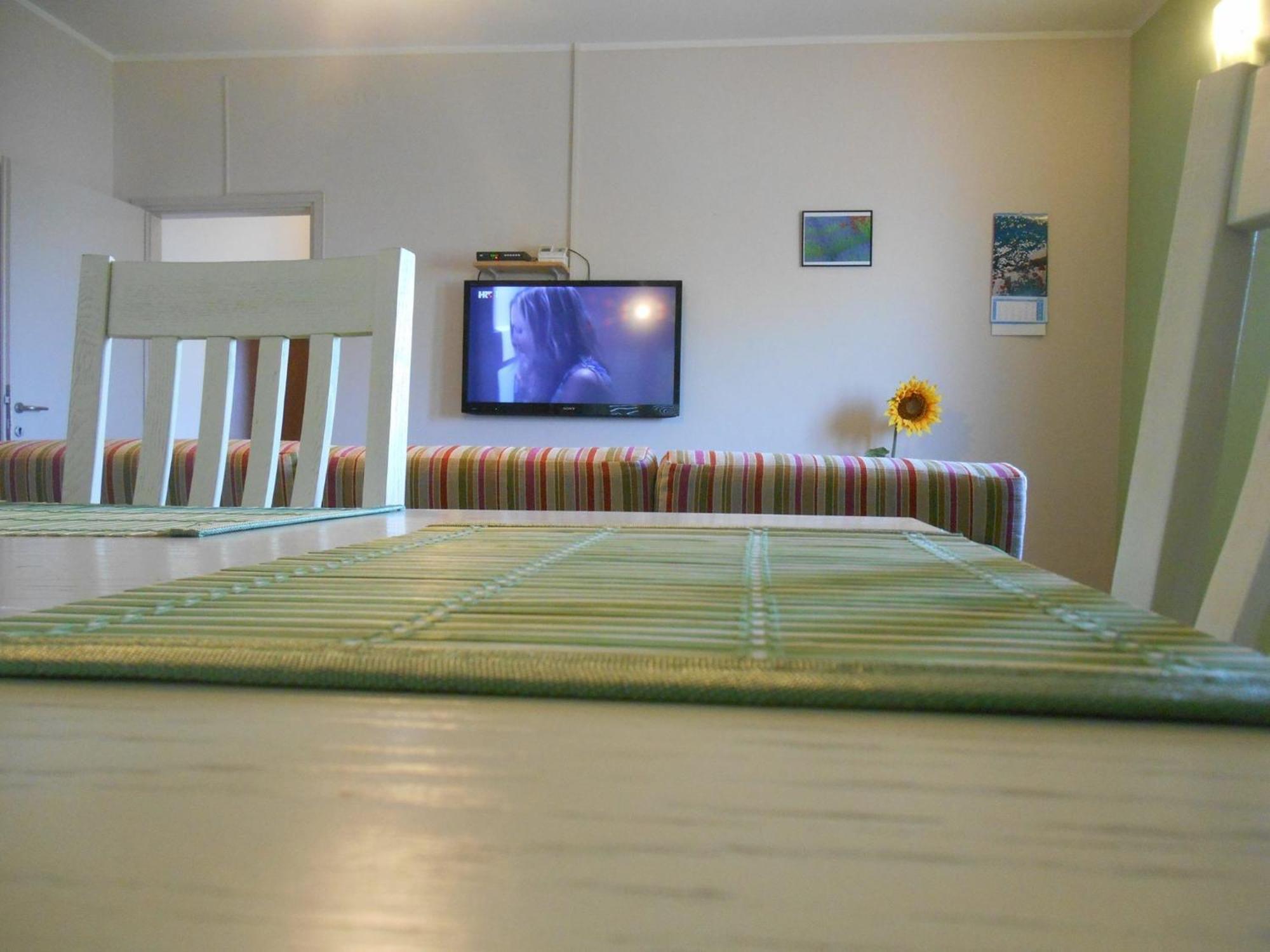 Apartments Jerkin Tribunj  Room photo